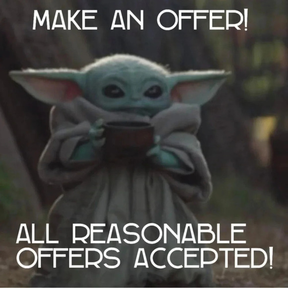 Closet clear out sale hundreds of item’s - Picture 1 of 1